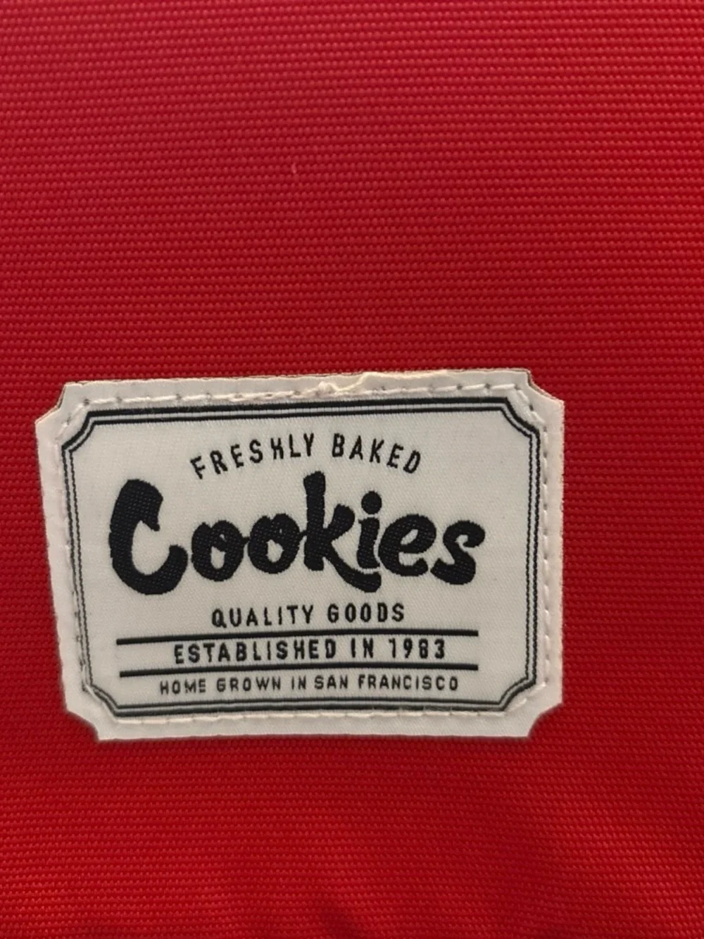 Cookies bold red